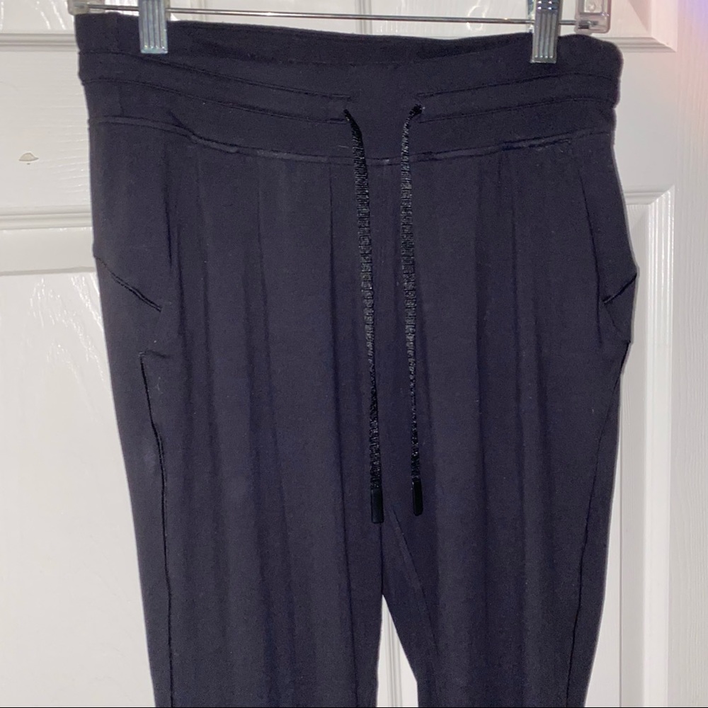 Lululemon | Ready To Rulu Jogger | Size 6 🖤